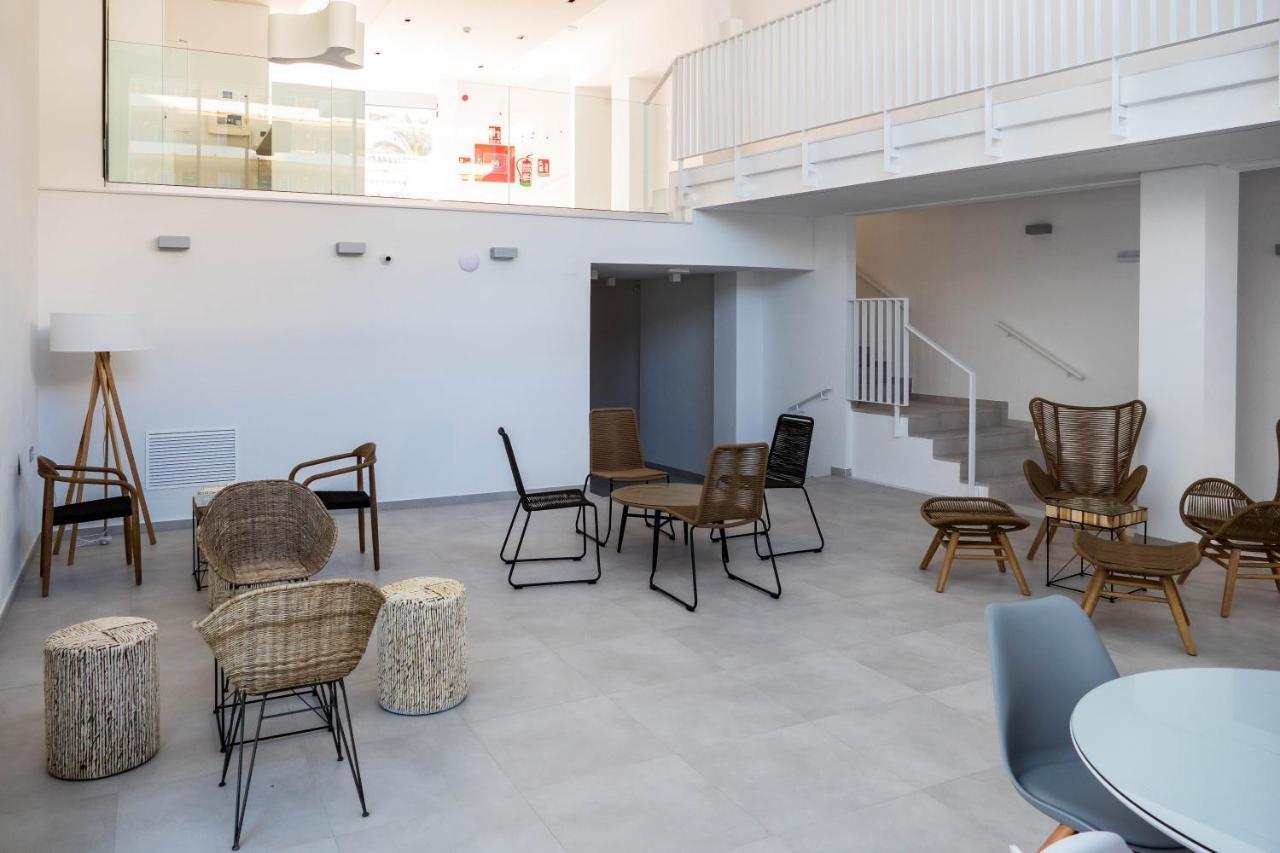 Carihuela Suites Torremolinos Kültér fotó